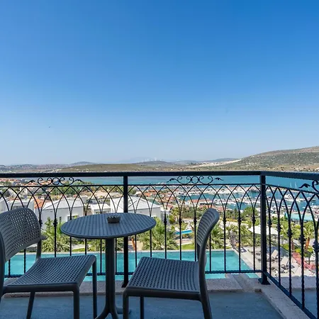 Soliport & 호텔 알라카티